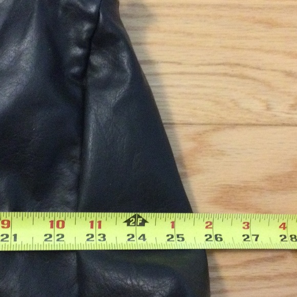 LC Le Club Sport black faux leather bag - Picture 4 of 15